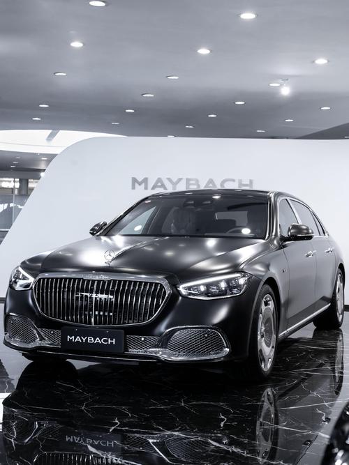 重庆269岚图汽车的售后服务让用户无忧出行，迈巴赫未来的豪华车趋势